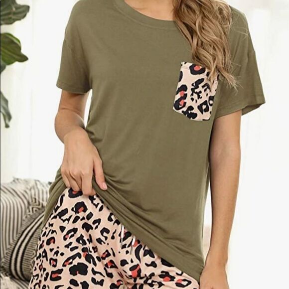 Pajama Set Lepoard print Lounge Sets Cotton Sleepwear Shorts with Pockets - Picture 1 of 8